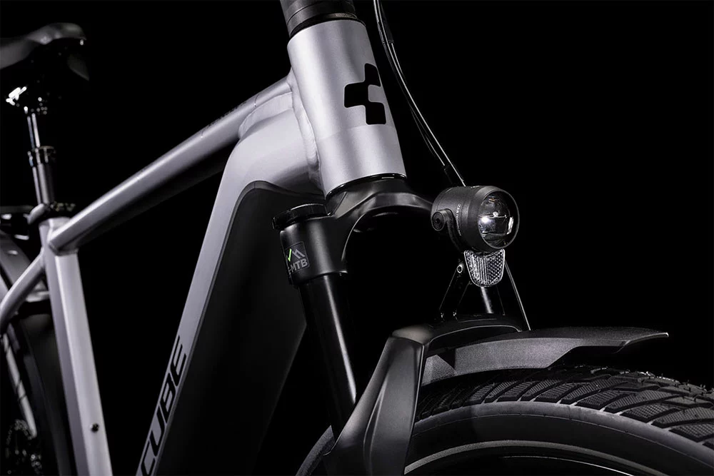 Cube Kathmandu Hybrid SL 750 Polarsilver´n´black 2 Cube Kathmandu Hybrid SL 750 Polarsilver´n´black – Bild 2