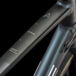 Cube Attain Deepblue´n´white -Fahrradteile Verkaufsladen CUBE Attain deepblue n white 676100 3