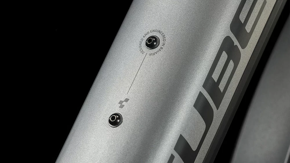 Cube Nuride Hybrid Performance 625 Allroad Graphite´n´black 5 Cube Nuride Hybrid Performance 625 Allroad Graphite´n´black – Bild 5