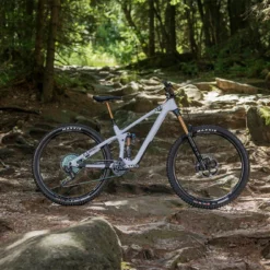 Cube Stereo ONE77 C:68X SLT 29 Flashwhite´n´grey -Fahrradteile Verkaufsladen CUBE Stereo ONE77 C68X SLT 29 flashwhite n grey 1