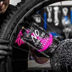 Muc-Off No Puncture Hassle Reifendichtmittel -Fahrradteile Verkaufsladen Muc Off No Puncture Hassle 4