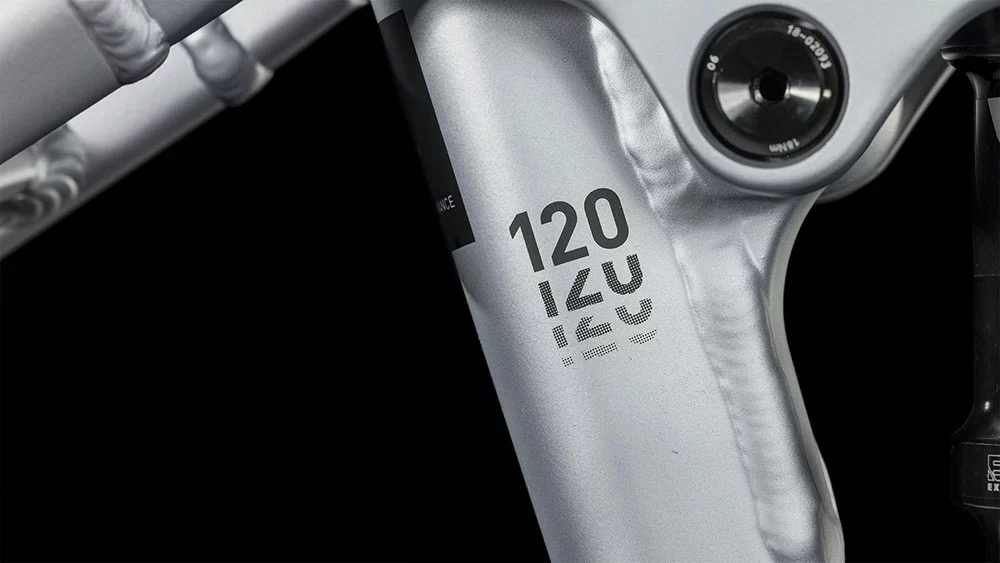 Cube Stereo Hybrid 120 Race 625 Polarsilver´n´black 5 Cube Stereo Hybrid 120 Race 625 Polarsilver´n´black – Bild 5