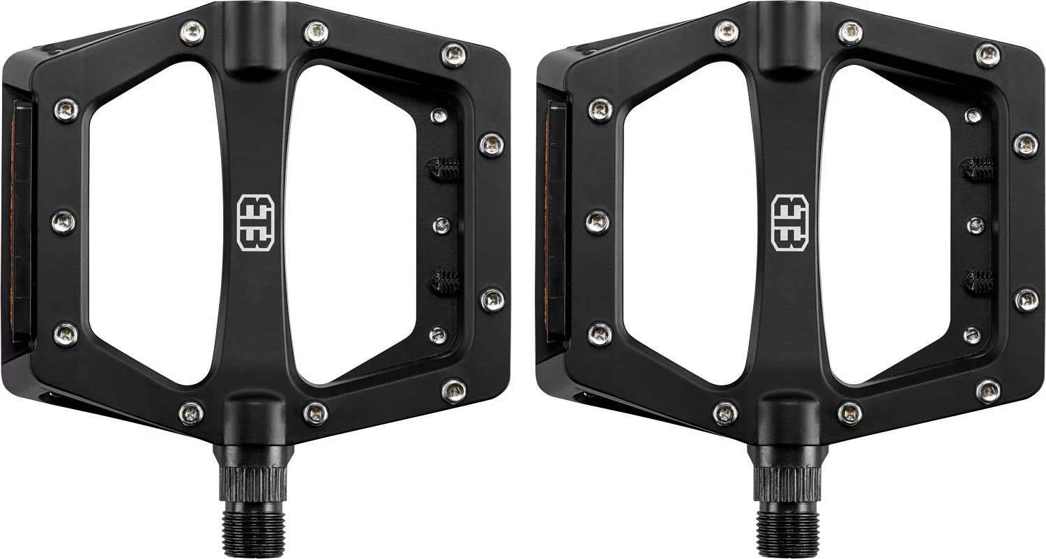 Triple Eight CMPT Flat Plattformpedale 2 Triple Eight CMPT Flat Plattformpedale – Bild 2