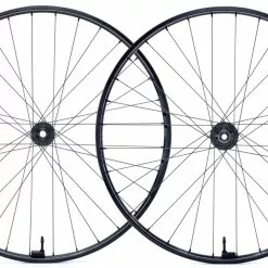 ZIPP 3ZERO Moto 27,5" Tubeless Boost Laufradsatz SRAM/Shimano
