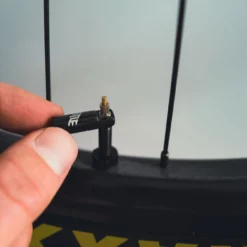 Title Tubeless Ventil-Set 7 Title Tubeless Ventil-Set -Fahrradteile Verkaufsladen title 20114026 Tubeless Ventil Set 4